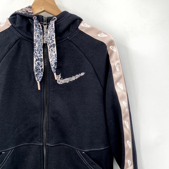 Nike Rose Zion Floral Full Zip Jacket - Picture 1 of 7